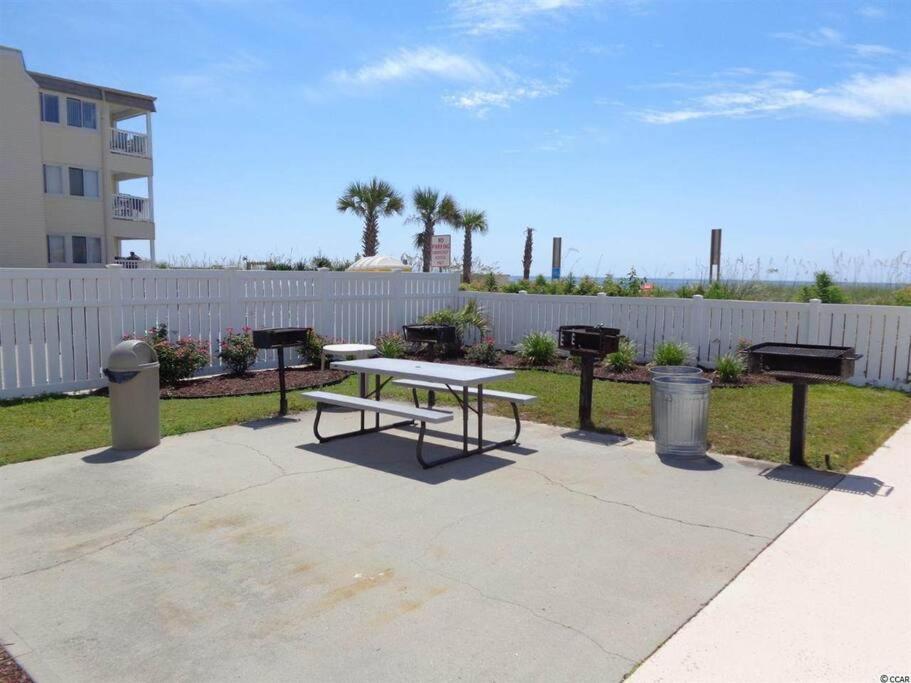 Perfect Location At The Beach! 1St Floor Unit ! Myrtle Beach Kültér fotó